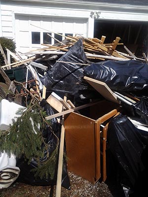 Residential Hauling & Cleanout Services Before